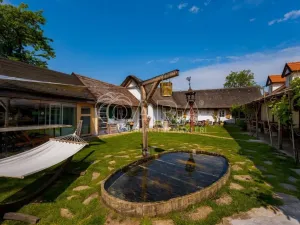 Prodej ubytování, Brod nad Dyjí, 588 m2