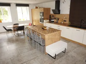 Prodej zemědělské usedlosti, Horní Kněžeklady, 140 m2