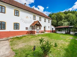 Prodej rodinného domu, Žandov - Radeč, 250 m2