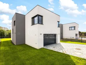 Prodej rodinného domu, Praha - Chodov, 288 m2