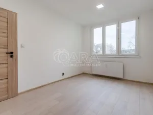 Prodej bytu 3+1, Ostrava - Dubina, Jaromíra Matuška, 63 m2