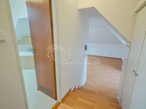 Pronájem kanceláře, Praha - Kunratice, Ke hrádku, 417 m2