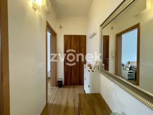 Pronájem bytu 2+kk, Zlín, Vysoká, 29 m2