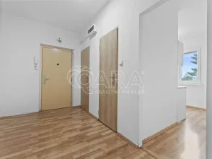 Prodej bytu 2+1, Praha - Strašnice, Kružberská, 51 m2