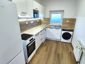 Pronájem bytu 2+kk, Písek - Pražské Předměstí, V Portyči, 65 m2