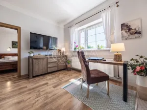 Prodej rodinného domu, Měrunice - Žichov, 186 m2