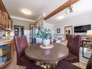 Prodej rodinného domu, Měrunice - Žichov, 186 m2