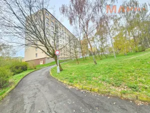 Prodej bytu 3+1, Chomutov, Pod Břízami, 61 m2