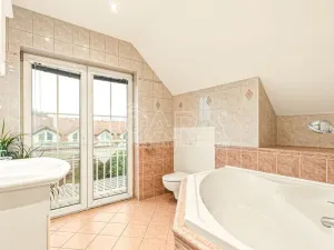 Prodej rodinného domu, Hostivice, Vodňanského, 195 m2