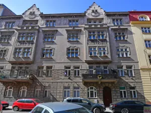 Prodej bytu 1+kk, Praha - Bubeneč, Sochařská, 28 m2