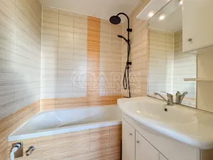 Pronájem bytu 3+1, České Budějovice - České Budějovice 2, J. Opletala, 65 m2