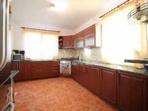 Prodej rodinného domu, Srubec, 334 m2