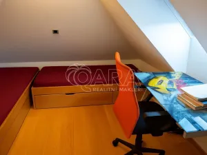 Prodej atypického bytu, Šumperk, Revoluční, 99 m2