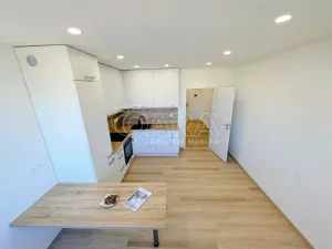 Prodej bytu 3+kk, Plzeň - Skvrňany, Lábkova, 52 m2