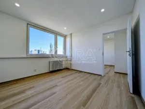 Prodej bytu 3+kk, Plzeň - Skvrňany, Lábkova, 52 m2