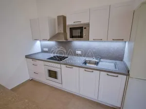 Pronájem bytu 2+kk, Praha - Nové Město, Štěpánská, 71 m2