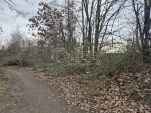 Pronájem komerčního pozemku, Praha - Háje, 2000 m2