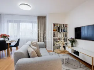 Prodej bytu 3+kk, Praha - Uhříněves, V kuťatech, 66 m2