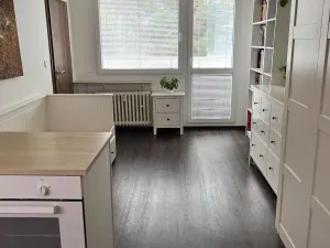 Pronájem bytu 2+kk, Praha - Krč, Hurbanova, 36 m2