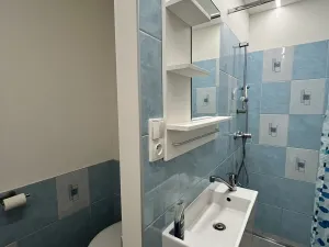 Pronájem bytu 2+kk, Praha - Krč, Hurbanova, 36 m2