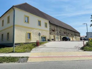 Pronájem komerčního pozemku, Červený Újezd, Hájecká, 750 m2