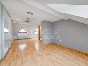 Prodej rodinného domu, Horní Moštěnice, Havlíčkova, 350 m2