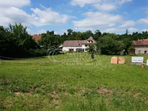 Prodej pozemku pro bydlení, Benátky, 856 m2