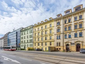 Prodej bytu 1+kk, Praha - Smíchov, Radlická, 25 m2