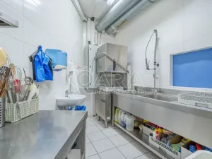 Prodej restaurace, Praha - Hostivař, náměstí Přátelství, 195 m2