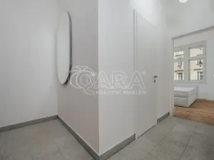 Pronájem bytu 2+kk, Praha - Nusle, Jaromírova, 58 m2