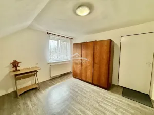 Pronájem rodinného domu, Pohled - Simtany, 140 m2