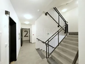 Pronájem bytu 2+kk, Kralupy nad Vltavou, Nádražní, 44 m2