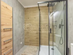 Prodej bytu 2+kk, Praha - Smíchov, Holubova, 48 m2