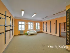 Prodej činžovního domu, Trutnov - Vnitřní Město, Krakonošovo náměstí, 857 m2