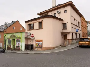 Prodej činžovního domu, Benešov nad Ploučnicí, Krátká, 449 m2