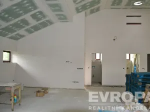 Prodej rodinného domu, Bělušice, 230 m2