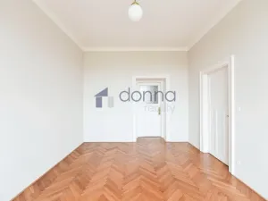 Pronájem bytu 3+1, Praha, Chopinova, 106 m2