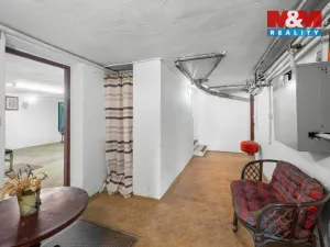 Prodej rodinného domu, Pchery, V Ořechovce, 228 m2