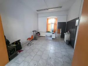 Pronájem obchodního prostoru, Ústí nad Labem, Moskevská, 40 m2