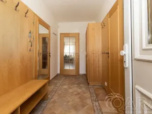 Prodej rodinného domu, Dolní Břežany, K Písnici, 136 m2