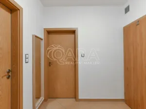 Pronájem bytu 2+kk, Praha - Stodůlky, Laurinova, 50 m2