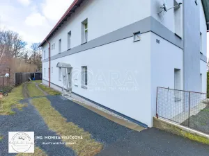 Prodej bytu 2+1, Krnov, Chářovská, 55 m2