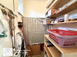 Prodej bytu 2+1, Krnov, Chářovská, 55 m2