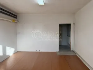 Pronájem obchodního prostoru, Nový Jičín, U Grasmanky, 28 m2