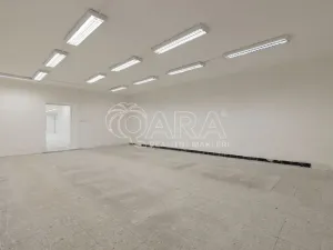 Pronájem obchodního prostoru, Nový Jičín, Masarykovo nám., 500 m2