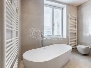 Prodej rodinného domu, Slaný, Vepřkova, 440 m2