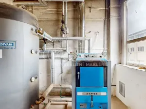 Prodej skladu, Luby, 1300 m2