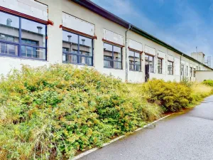 Prodej skladu, Luby, 1300 m2