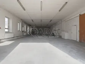 Pronájem výrobních prostor, Nový Jičín, Riegrova, 2293 m2
