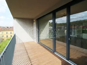 Pronájem bytu 3+kk, Praha - Smíchov, Grafická, 82 m2